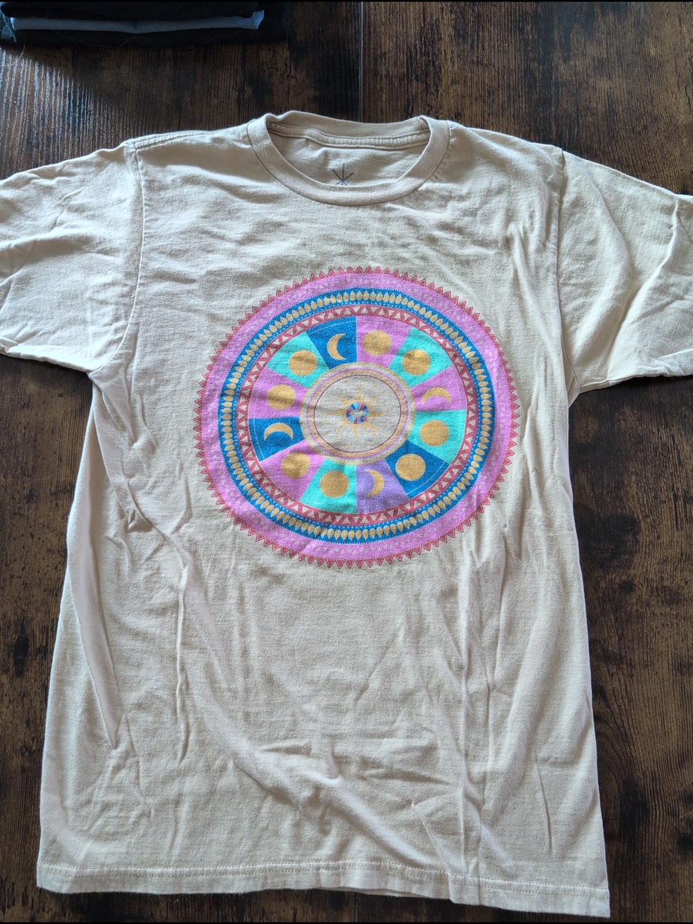 Earthbound Moon Phase Mandala Graphic Tee Boho Celestial Shirt Size Small